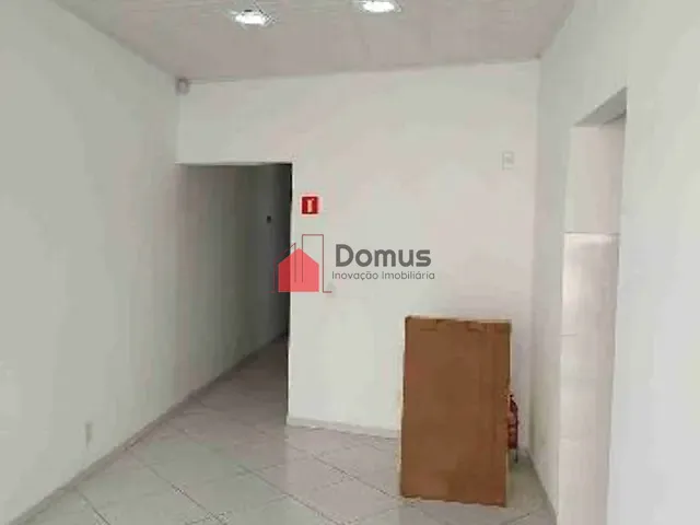 Sala com 10m², para alugar, no bairro Jardim do Ypê em Pindamonhangaba