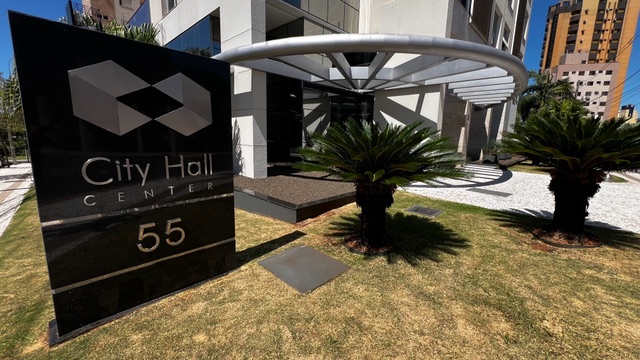 Sala com 107m², à venda, no bairro Centro em Londrina