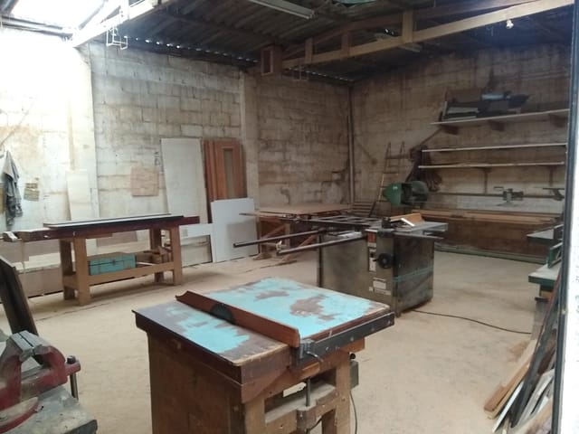 Sala para alugar, no bairro Vila Antonieta em São Paulo