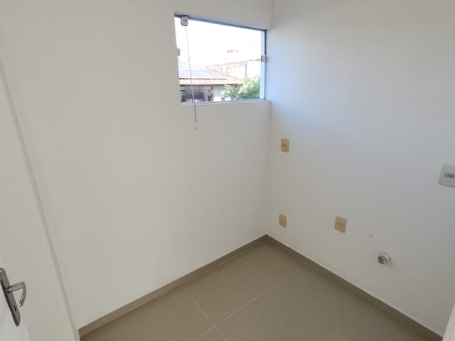 Sala com 48m², para alugar, no bairro Centro em Pomerode
