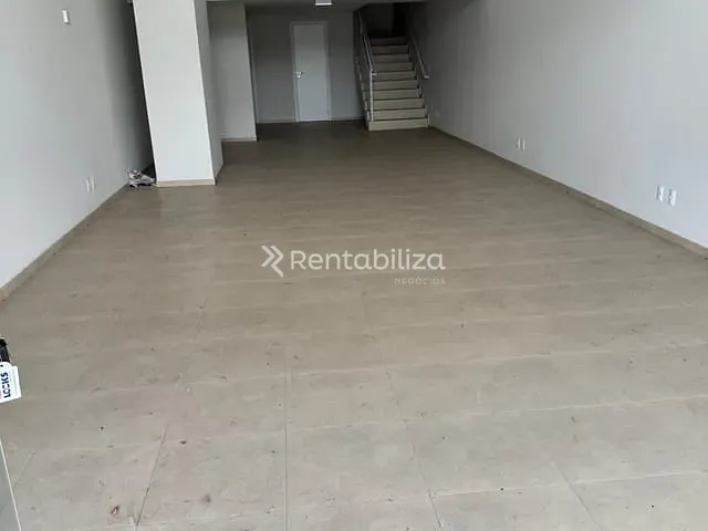 Sala à venda, no bairro São Luiz em Criciúma