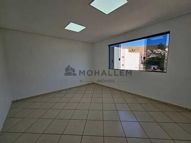 Sala para alugar, no bairro centro em Piranguinho