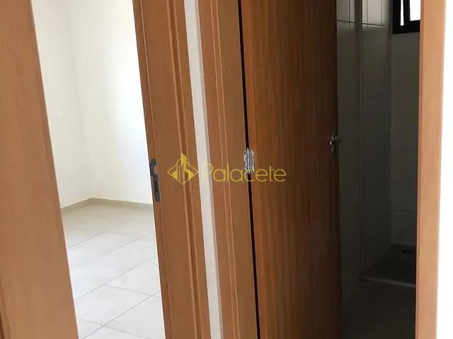 Sala 2 quartos e 2 banheiros, à venda, no bairro Vila São José em Taubaté