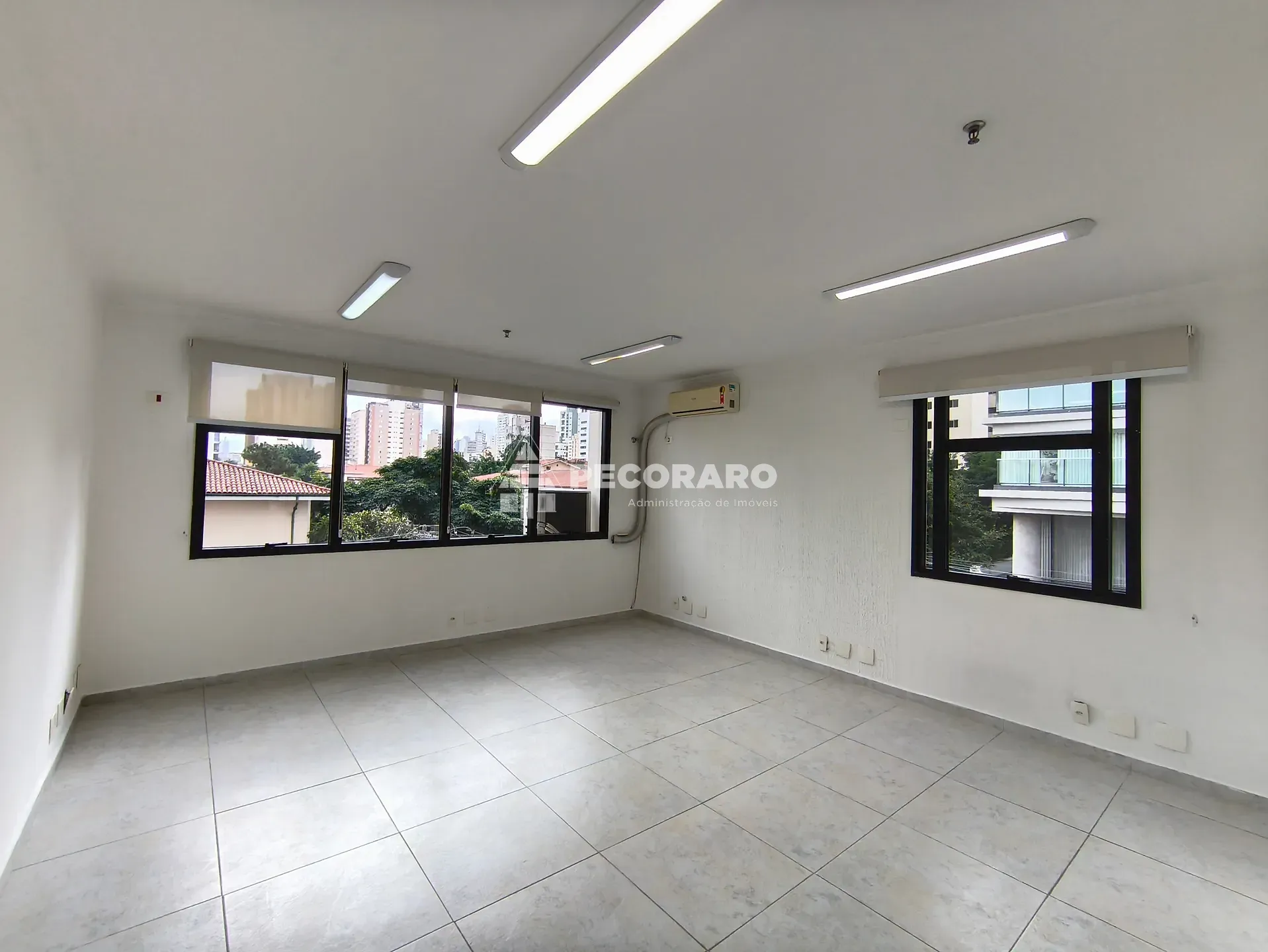 Sala-Conjunto, 32 m² - Foto 1