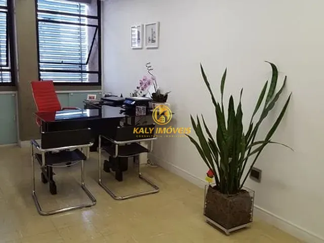 Sala à venda ou para alugar, no bairro Centro em Santo André