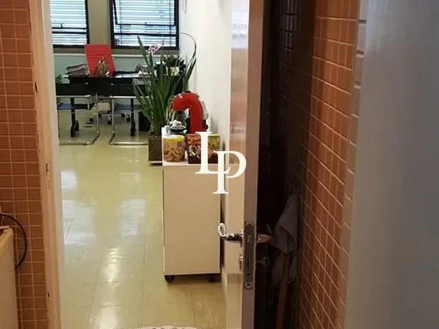 Sala à venda ou para alugar, no bairro Centro em Santo André