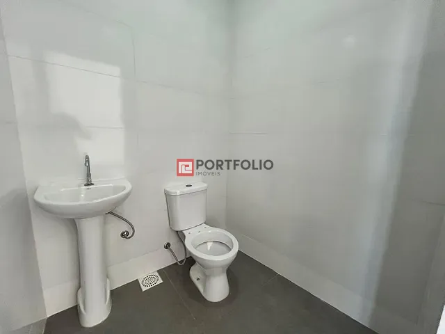 Sala para alugar, no bairro Setor Central em Aparecida de Goiânia