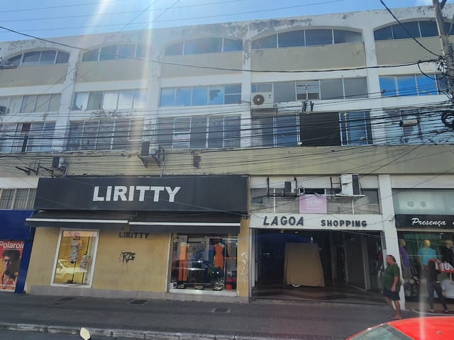 Sala com 50m², para alugar, no bairro Centro em Cabo Frio