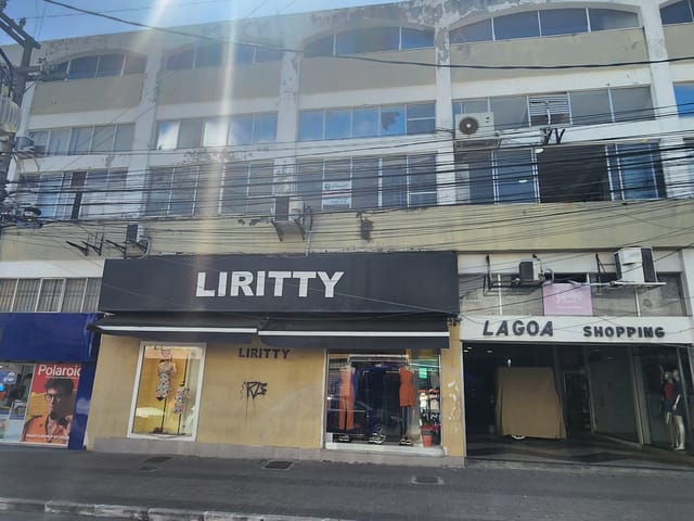 Sala com 50m², para alugar, no bairro Centro em Cabo Frio