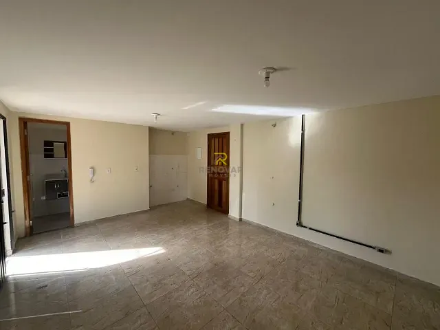 Sala com 30m², para alugar, no bairro Dos Estados em Guarapuava
