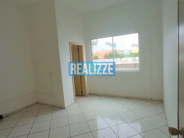 Sala para alugar, no bairro Centro em Marau