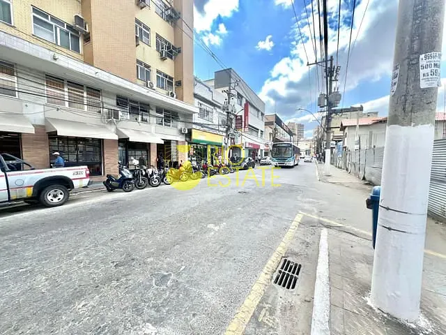 Sala à venda, no bairro Centro em Barra Mansa