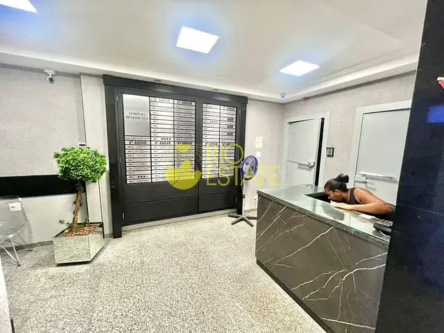 Sala à venda, no bairro Centro em Barra Mansa