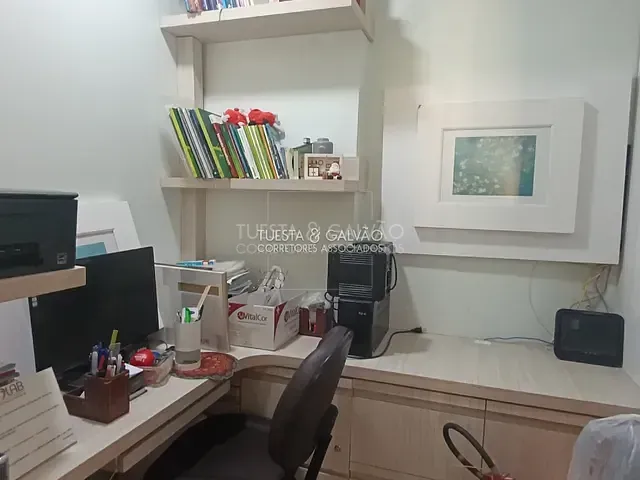 Conjunto comercial com 88m², para alugar, no bairro Centro em Curitiba