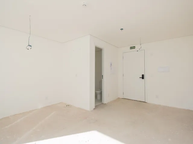 Sala com 34m², para alugar, no bairro Centro em Pelotas
