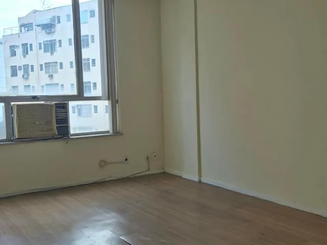 Sala com 44m², para alugar, no bairro Tijuca em Rio de Janeiro