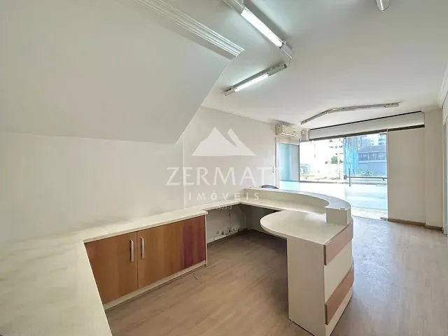 Sala com 100m², para alugar, no bairro Ponta Aguda em Blumenau