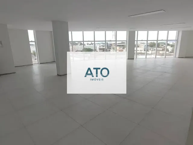 Sala para alugar, no bairro Centro em Tijucas