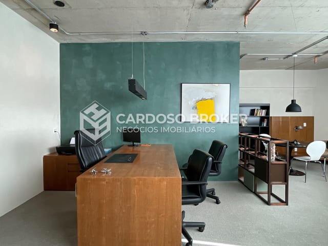 Sala com 59m², para alugar, no bairro Dezoito do Forte Empresarial/Alphaville. em Barueri