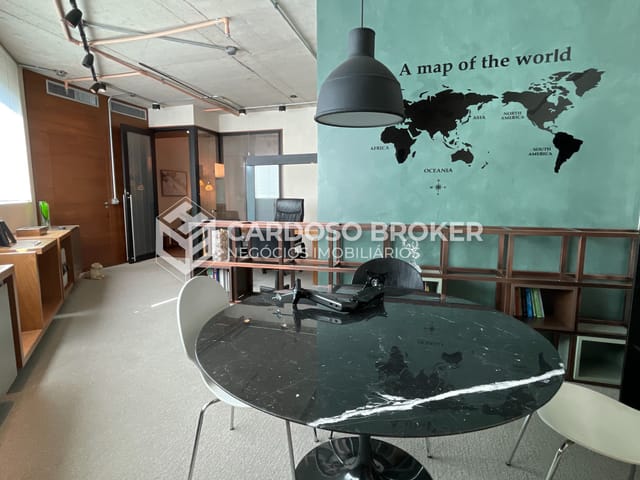 Sala com 59m², para alugar, no bairro Dezoito do Forte Empresarial/Alphaville. em Barueri
