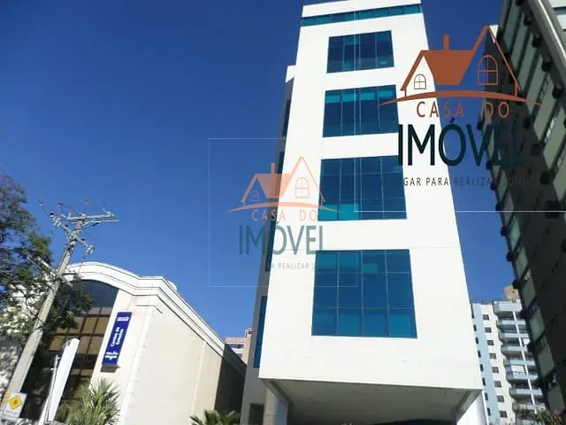 Conjunto comercial com 41m², à venda, no bairro Vila Nova Conceição em São Paulo