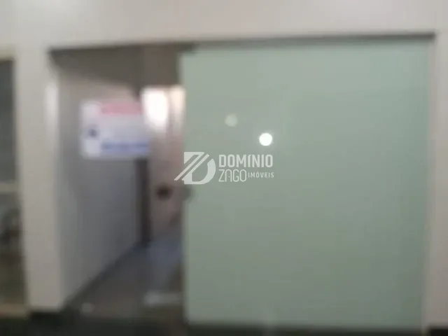 Sala para alugar, no bairro Mercês em Uberaba