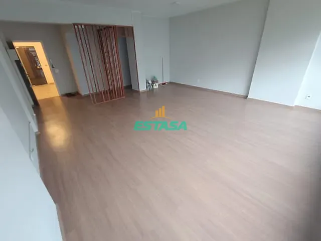 Sala à venda, no bairro Copacabana em Rio de Janeiro