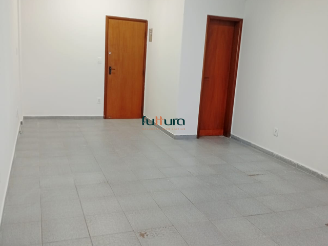 Sala com 36m², para alugar, no bairro Setor Sul em Goiânia