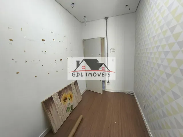 Sala para alugar, no bairro Vila Guilhermina em São Paulo