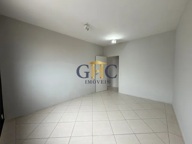 Sala com 60m², para alugar, no bairro CENTRO em SALTO DE PIRAPORA