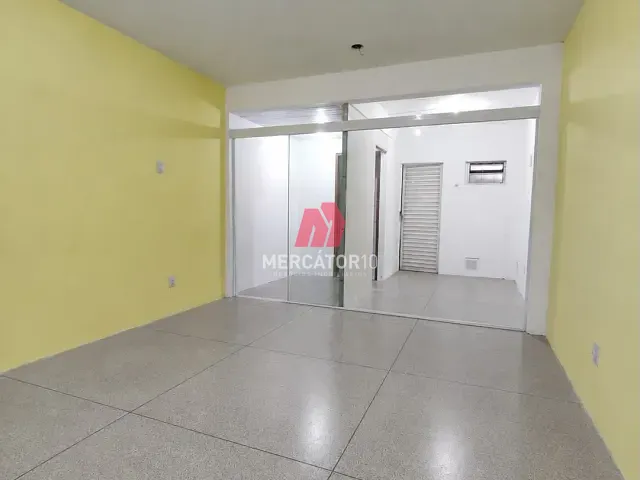 Sala para alugar, no bairro Água Verde em Blumenau