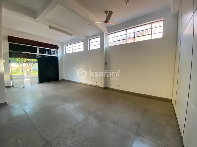 Sala com 140m², para alugar, no bairro Vila Bandeirante em Campo Grande