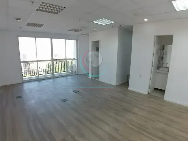 Sala para alugar, no bairro Água Branca em São Paulo