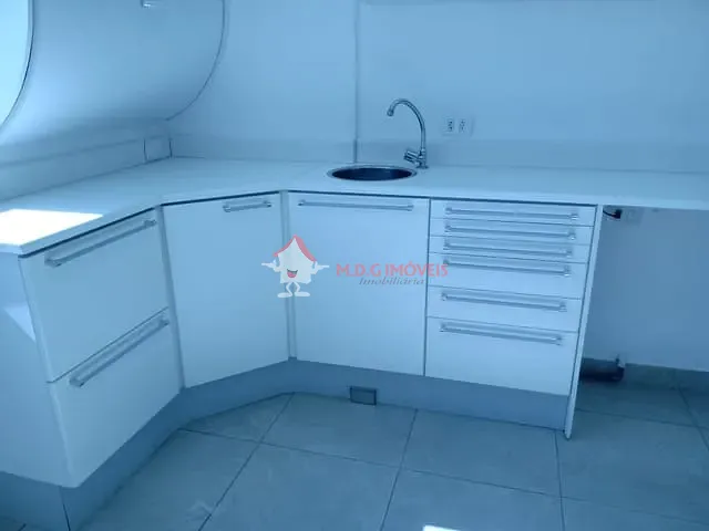 Sala à venda, no bairro Vila Mariana em São Paulo