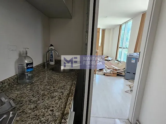 Sala com 32m², à venda, no bairro Recreio dos Bandeirantes em Rio de Janeiro