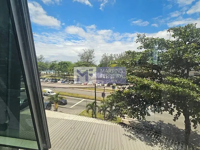 Sala com 32m², à venda, no bairro Recreio dos Bandeirantes em Rio de Janeiro