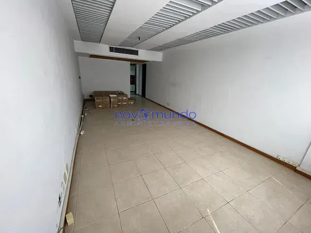 Sala com 36m², para alugar, no bairro Centro em Rio de Janeiro