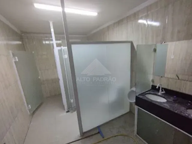Sala com 12m², para alugar, no bairro Jardim Quarto Centenário em Mauá