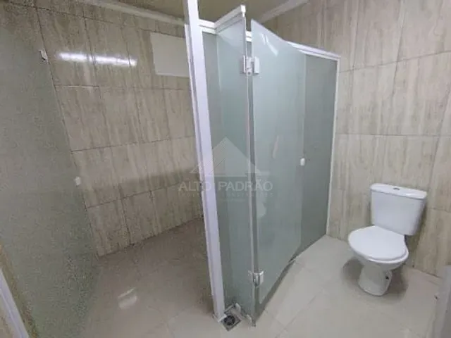 Sala com 12m², para alugar, no bairro Jardim Quarto Centenário em Mauá