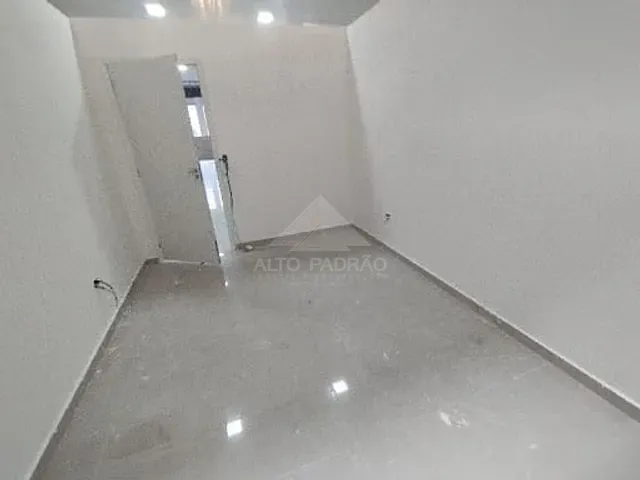 Sala com 12m², para alugar, no bairro Jardim Quarto Centenário em Mauá
