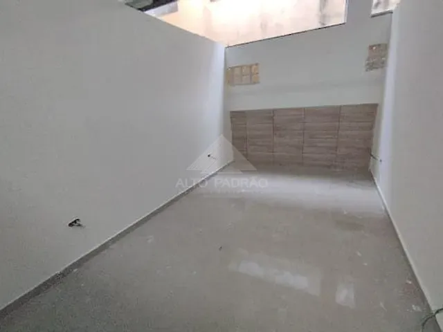 Sala com 12m², para alugar, no bairro Jardim Quarto Centenário em Mauá