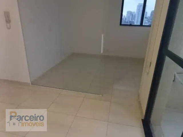 Sala à venda, no bairro Chácara Califórnia em São Paulo