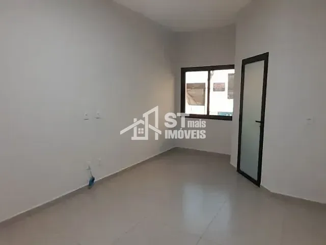 Sala com 20m², para alugar, no bairro Centro em Andradas