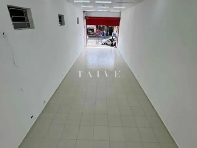 Sala para alugar, no bairro Centro em Londrina