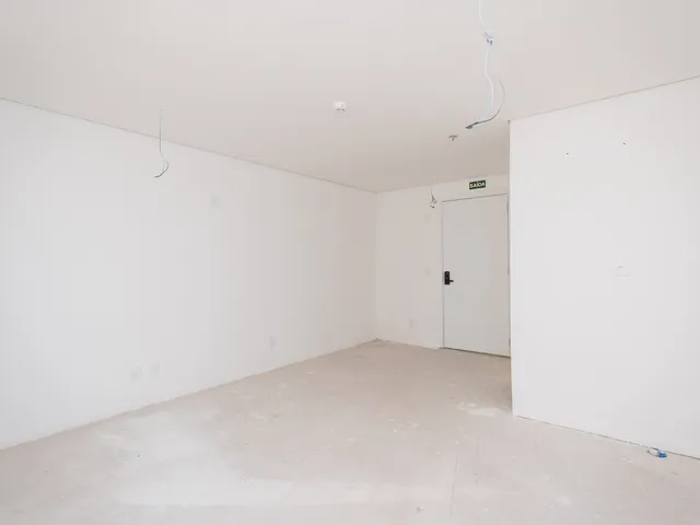 Sala com 35m², para alugar, no bairro Centro em Pelotas