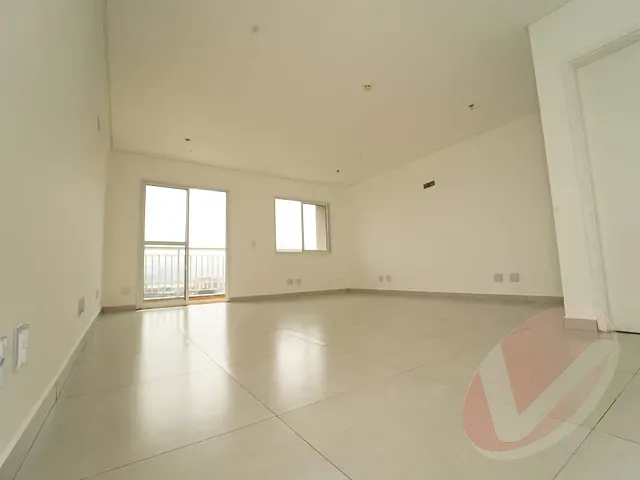 Sala para alugar, no bairro Vila Mathias em Santos