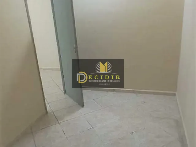 Sala com 60m², para alugar, no bairro Liberdade em São Paulo