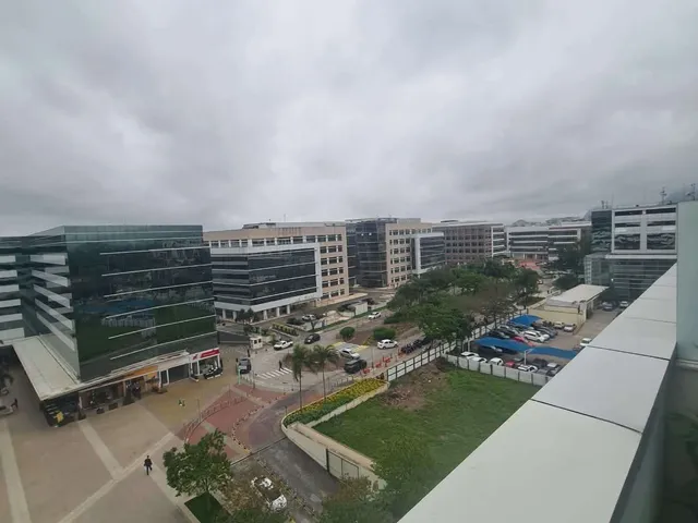 Sala com 36m², para alugar, no bairro Jacarepaguá em Rio de Janeiro
