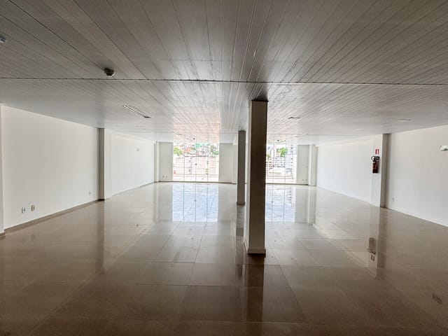 Sala com 202m², para alugar, no bairro Paineiras em Juiz de Fora