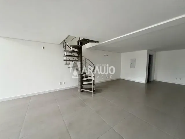 Sala para alugar, no bairro Praia Brava em Itajaí
